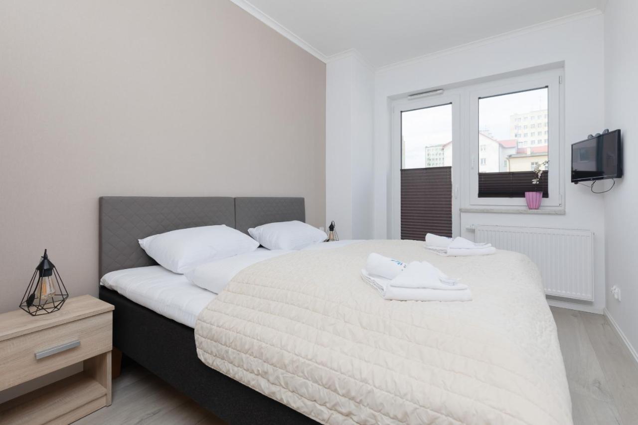 Przestronny Apartament Z Balkonem - Przy Porcie - Swinoujscie By Noclegi Renters Exteriör bild