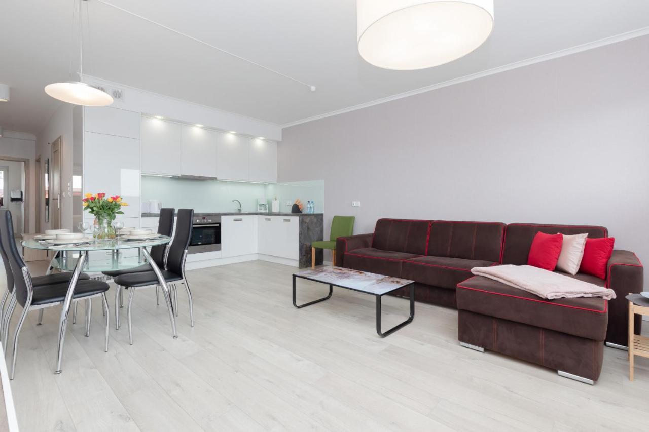 Przestronny Apartament Z Balkonem - Przy Porcie - Swinoujscie By Noclegi Renters Exteriör bild