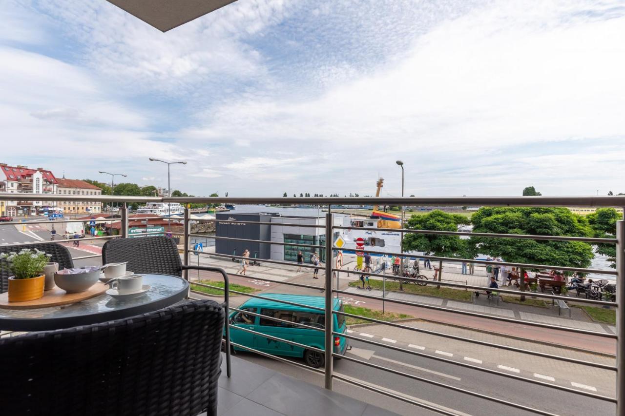 Przestronny Apartament Z Balkonem - Przy Porcie - Swinoujscie By Noclegi Renters Exteriör bild