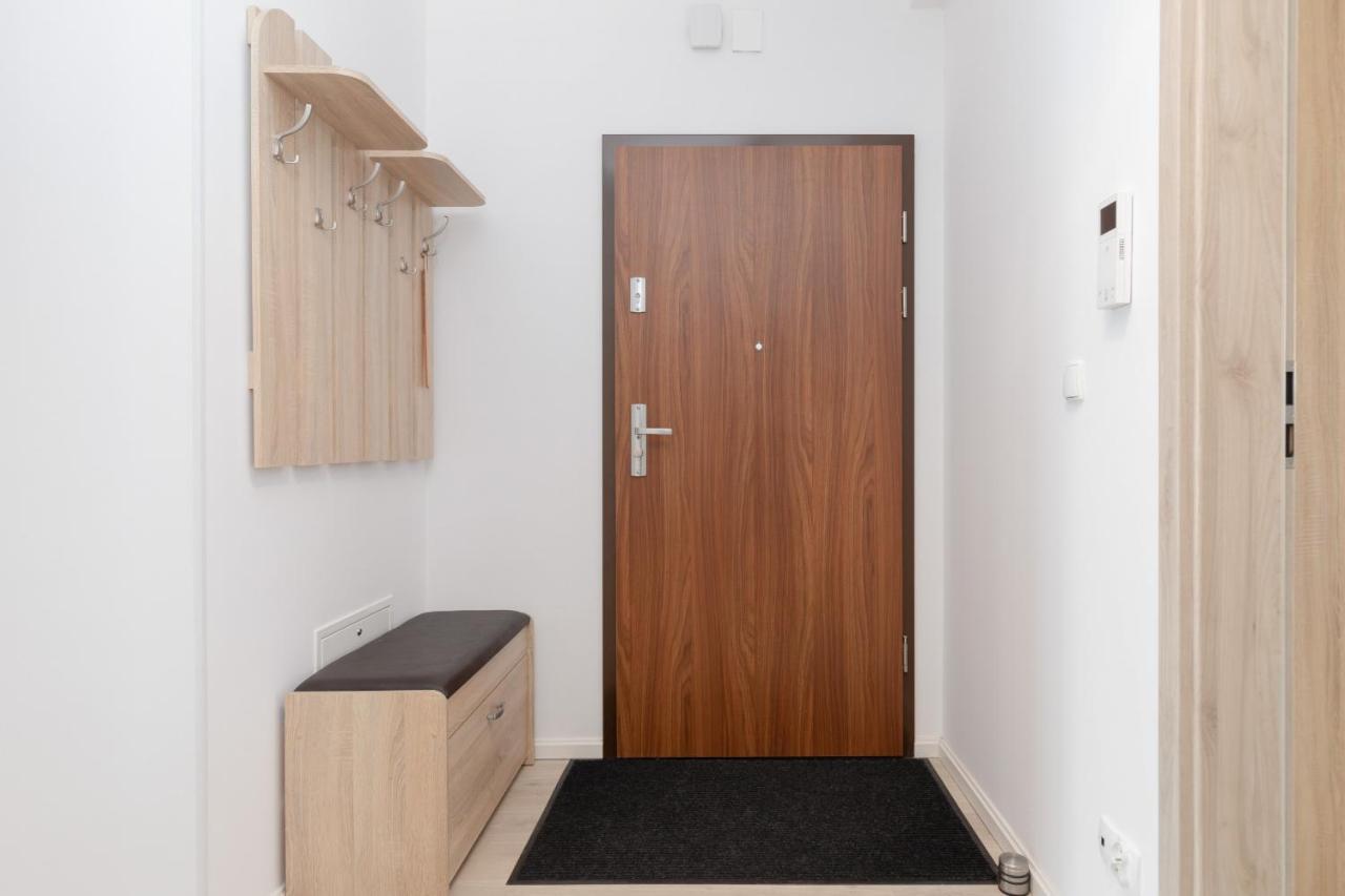 Przestronny Apartament Z Balkonem - Przy Porcie - Swinoujscie By Noclegi Renters Exteriör bild